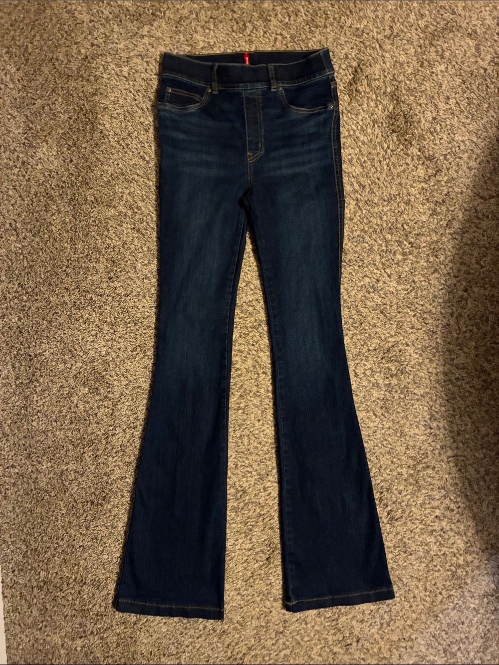 Spanx pull on flare jeans - size small tall